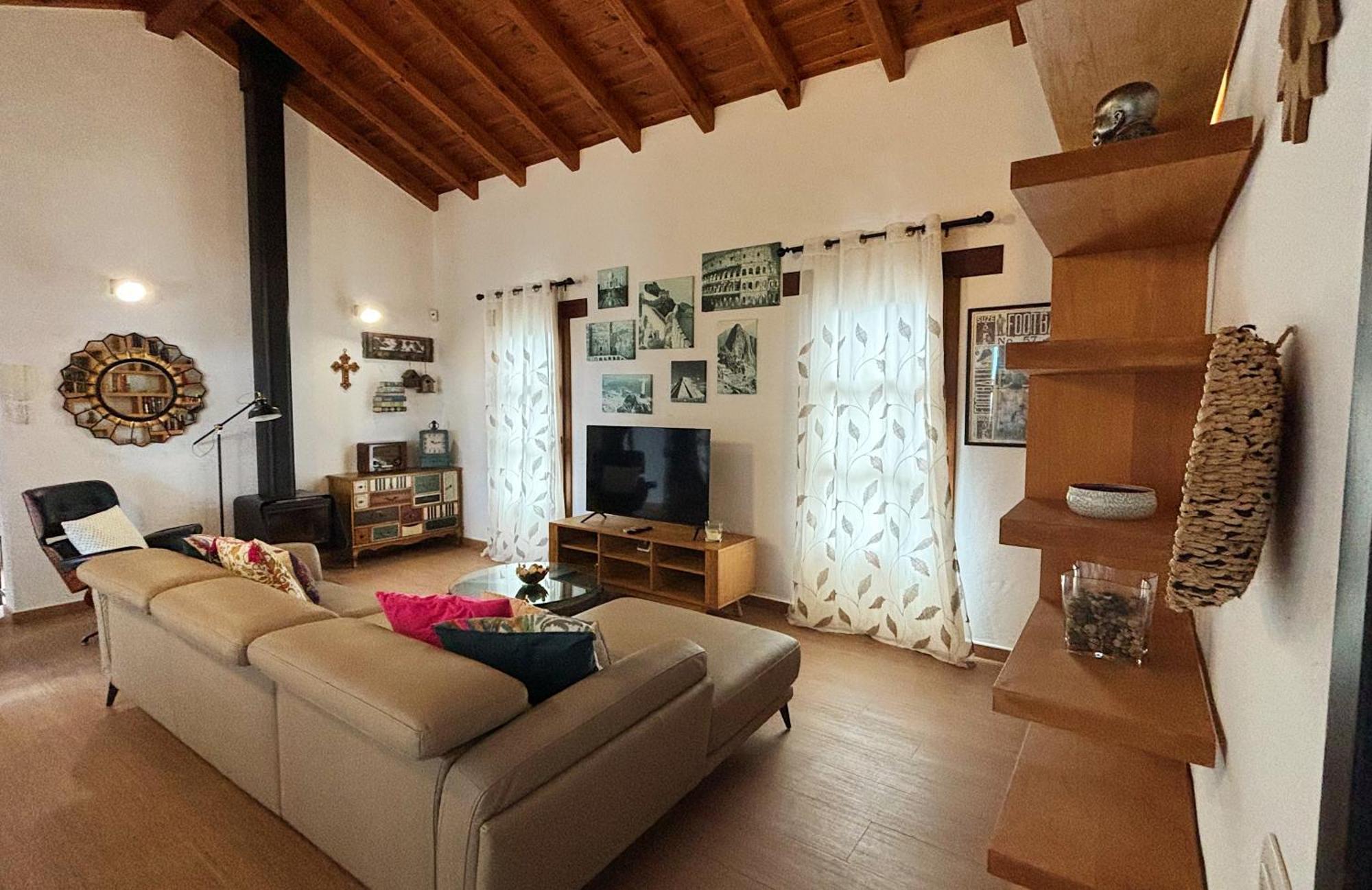 Volcan2 Rural Private Pool By Holidays Villa La Oliva